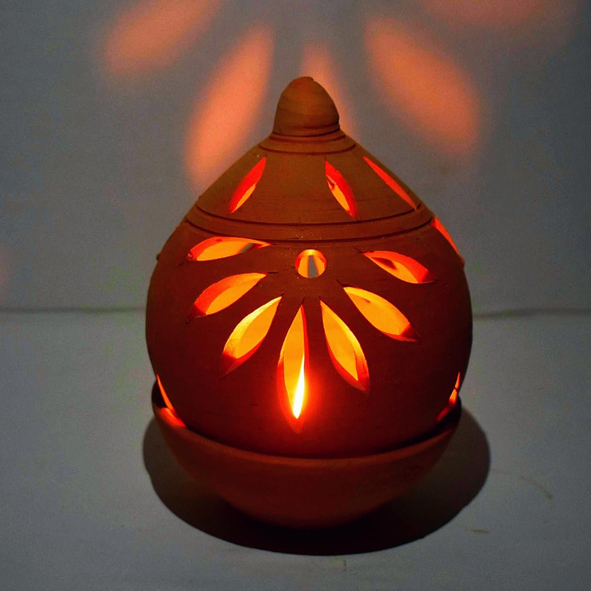 Diya with Lid for Pooja | Handmade Clay Deepam with Cover | Clay Oil Lamp for Mandir & Home Decoration | Vintage Diya for Pooja - LC1 - Pack of(1)