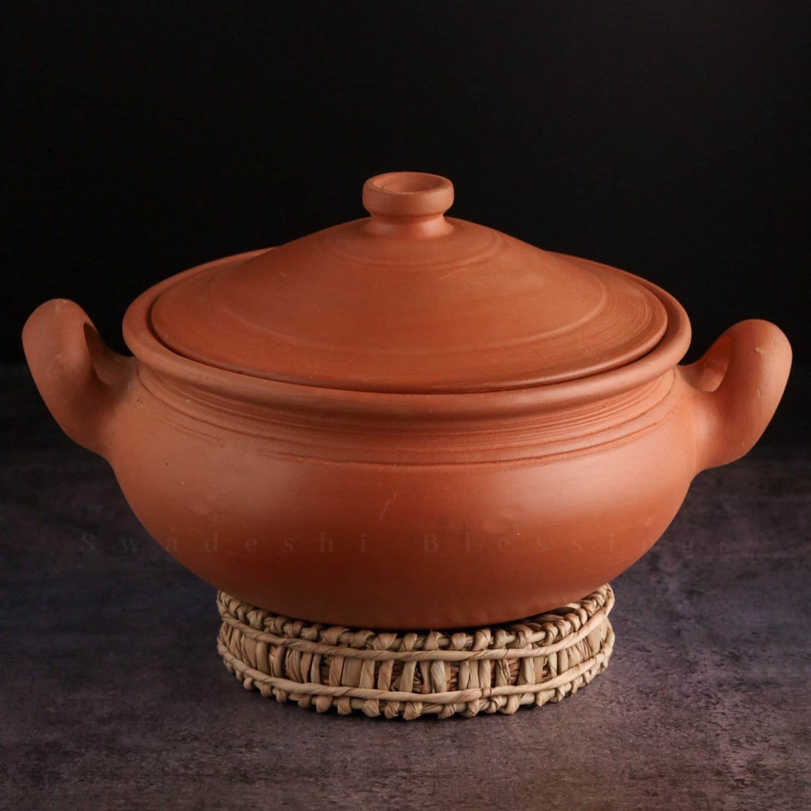 Exclusive Range Unglazed Clay Handi/Earthen Kadai/Clay Pot for Cooking & Serving with Lid (with Mirror Finish) + Free ASH for Cleaning (2 litres)
